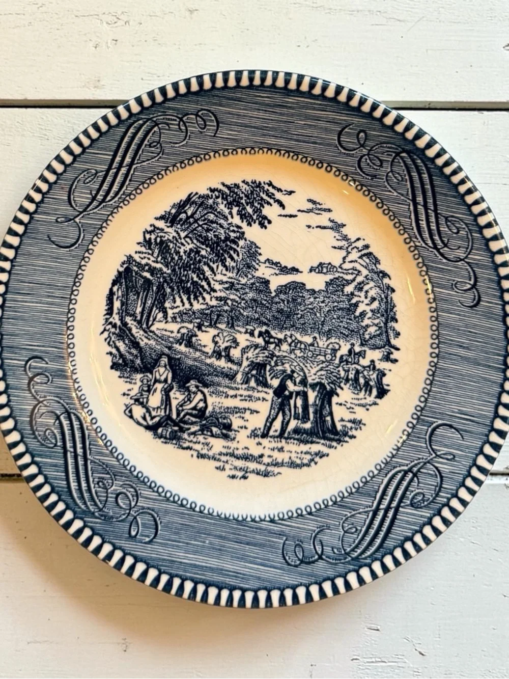 Decorative Wall Plate Set - Red White & Blie Patriotic Historical Transferware
